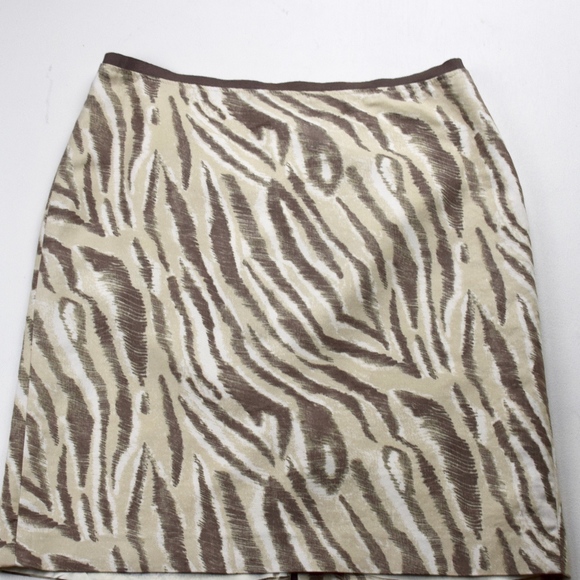 LOFT Dresses & Skirts - Loft Cotton & Silk Animal Print Skirt